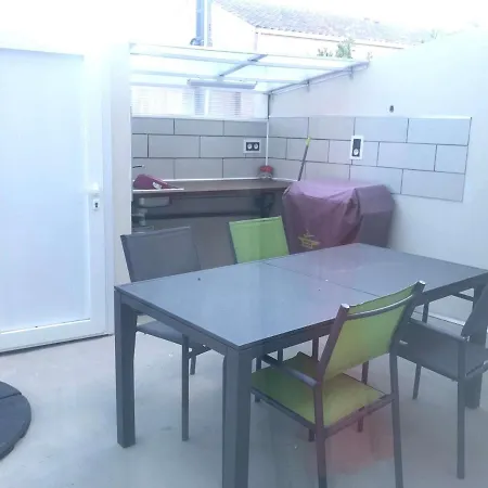 Apartment Bel Coeur De Ville, 6 Pers, Terrasse, Clim, Parking, A 400m De La - Fr-1-701-7 *